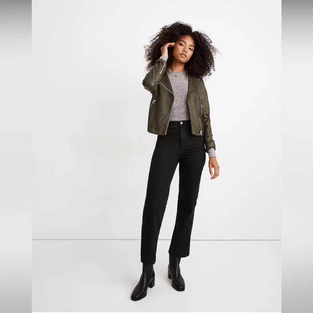 Madewell Slim Wide-Leg Jeans in Lunar Wash 24